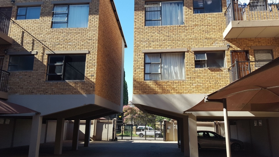 2 Bedroom Property for Sale in Potchefstroom North West